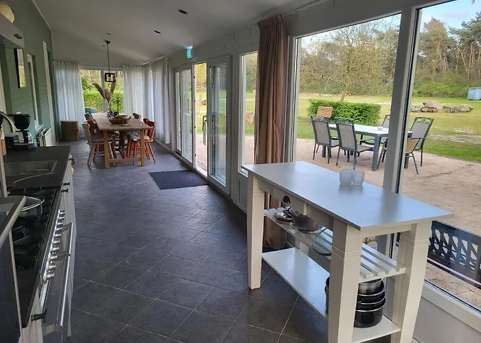 Boshoes Хейтуйсен